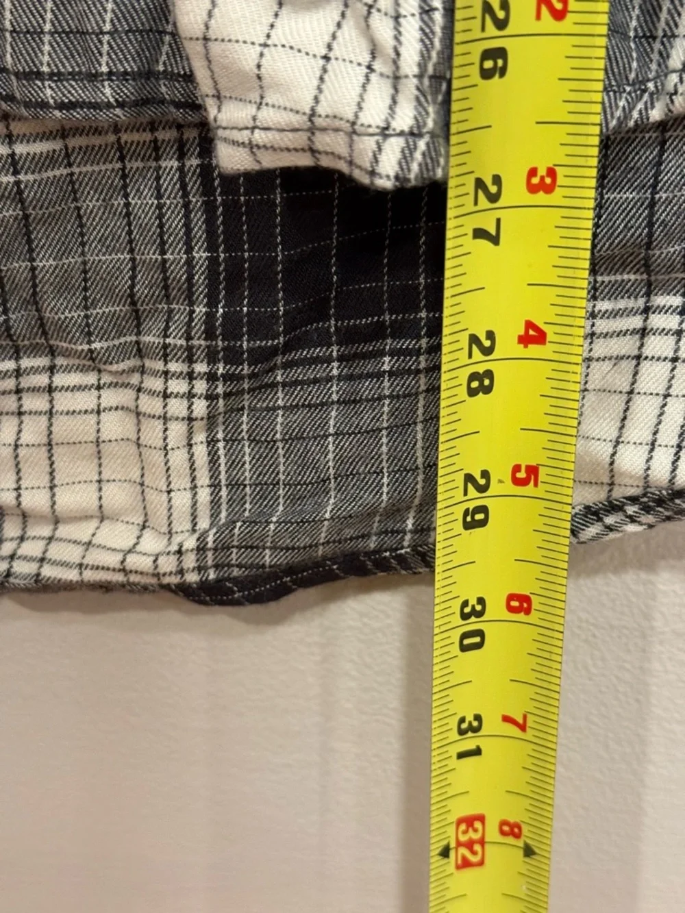 Universal Thread Long Sleeve Plaid Flannel Black White Tunic Women's Medium - Picture 2 of 5